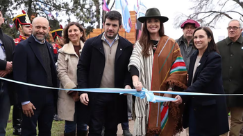 Villarruel se mostró con un radical opositor y volvió a cuestionar a Milei