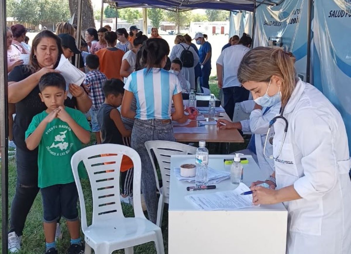 Los Aguirre: Salud estuvo realizando fichas médicas