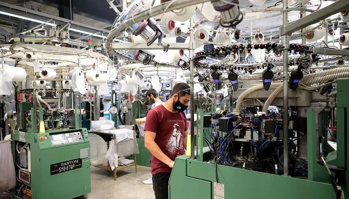 Un informe interno de la UIA alert&oacute; por los crecientes despidos y le puso fecha al inicio de la recuperaci&oacute;n. Foto: El Destape.