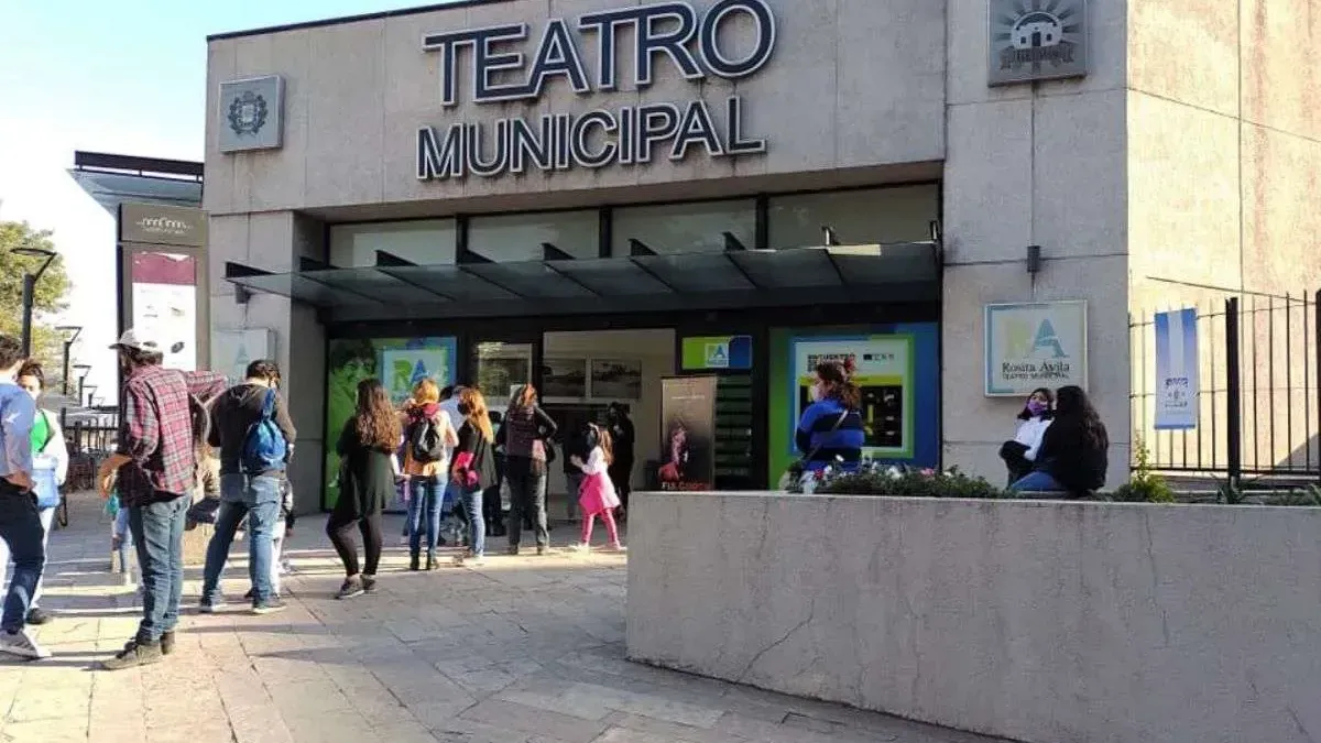 El Teatro Rosita Ávila renueva su cartelera