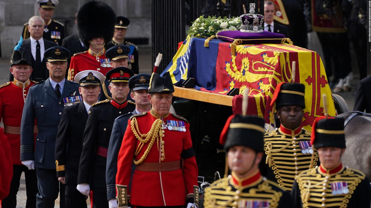 Líderes del mundo se dirigen a Londres por el funeral de Isabel II
