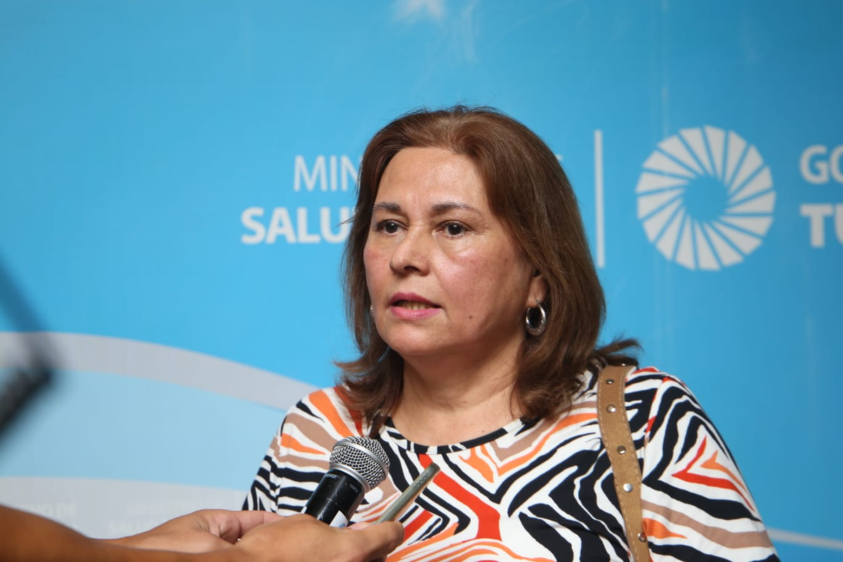 Gladys Martínez, jefa de la División de Servicios Sociales del SIPROSA.