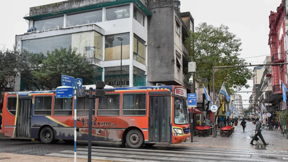 Cambios en Crisóstomo y en San Lorenzo: dónde habrá paradas de colectivos