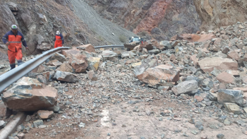Nuevo derrumbe interrumpe totalmente el tránsito en la Ruta Nacional 60