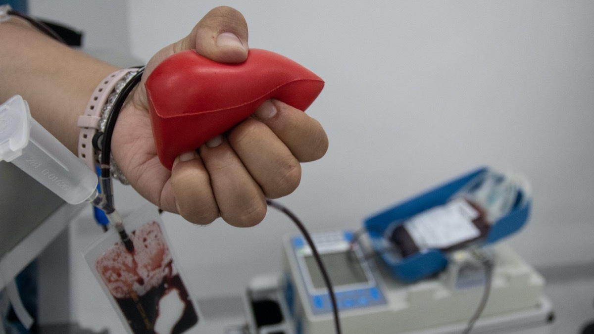 La donación de sangre es un acto voluntario que no debería estar condicionado