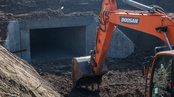 Obra hidráulica en el barrio 360 Viviendas: 