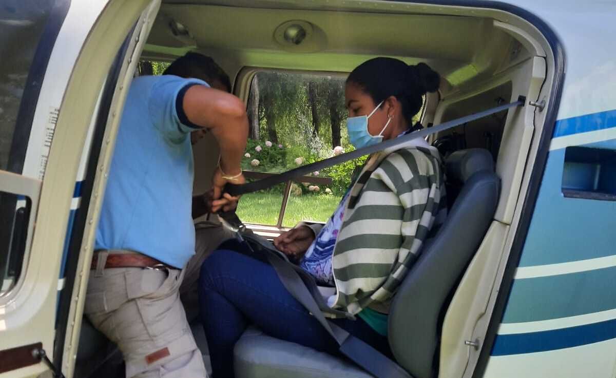 Trasladaron en helicóptero a una mujer que sufrió un accidente en Ancajuli