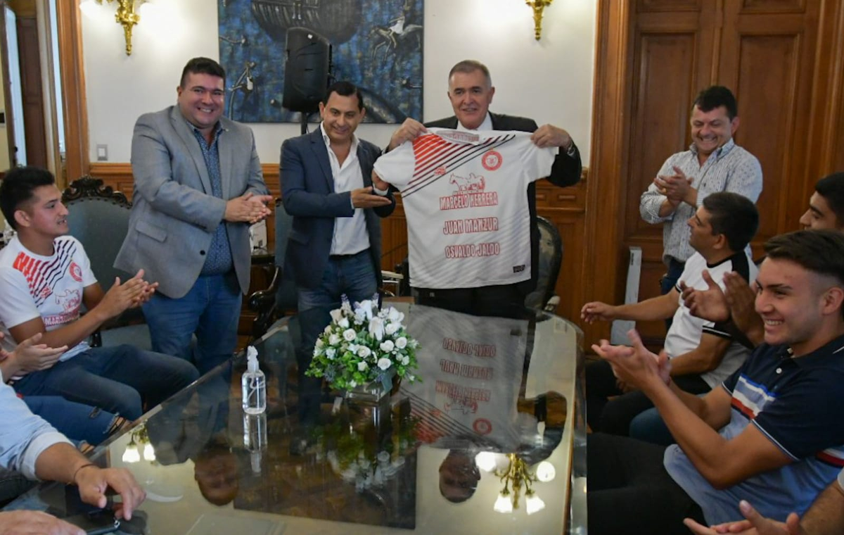 Jaldo felicitó a Unión Simoca por su ascenso a la Primera División