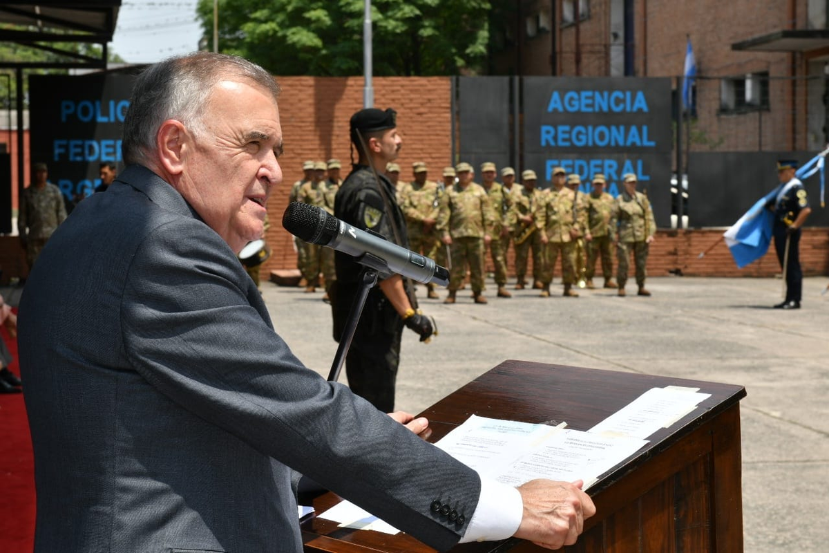 Policía Federal celebró el 202 aniversario de su creación con la presencia de Jaldo. 