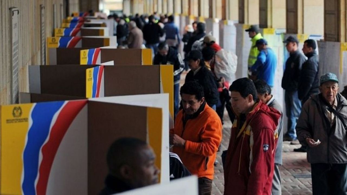 Colombia: comenzaron las elecciones presidenciales
