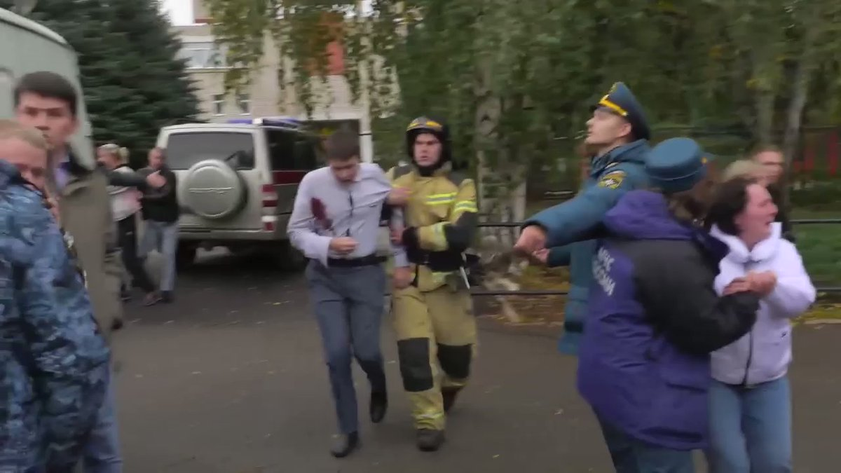 Rusia: Tiroteo en una escuela deja 13 muertos y 21 heridos