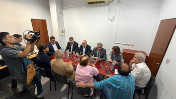 Se realizó la primera audiencia entre el Gobierno y gremios docentes