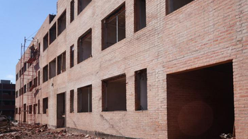 Obras Públicas acelera los trabajos en las viviendas de Manantial Sur