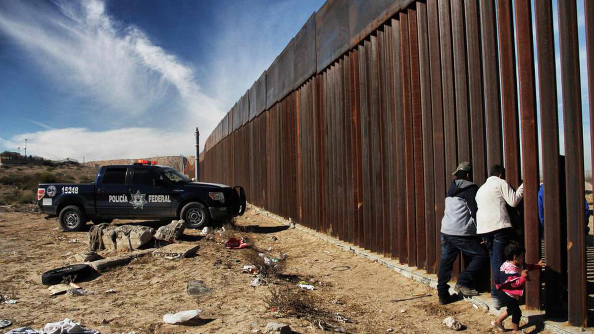 EEUU anunció la ampliación del muro en la frontera con México