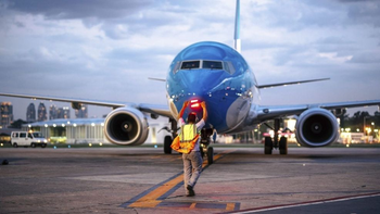 Se extendió la conciliación obligatoria con controladores aéreos