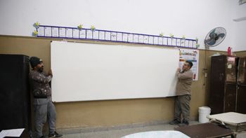 Realizan reparaciones en la Escuela Normal Juan Bautista Alberdi