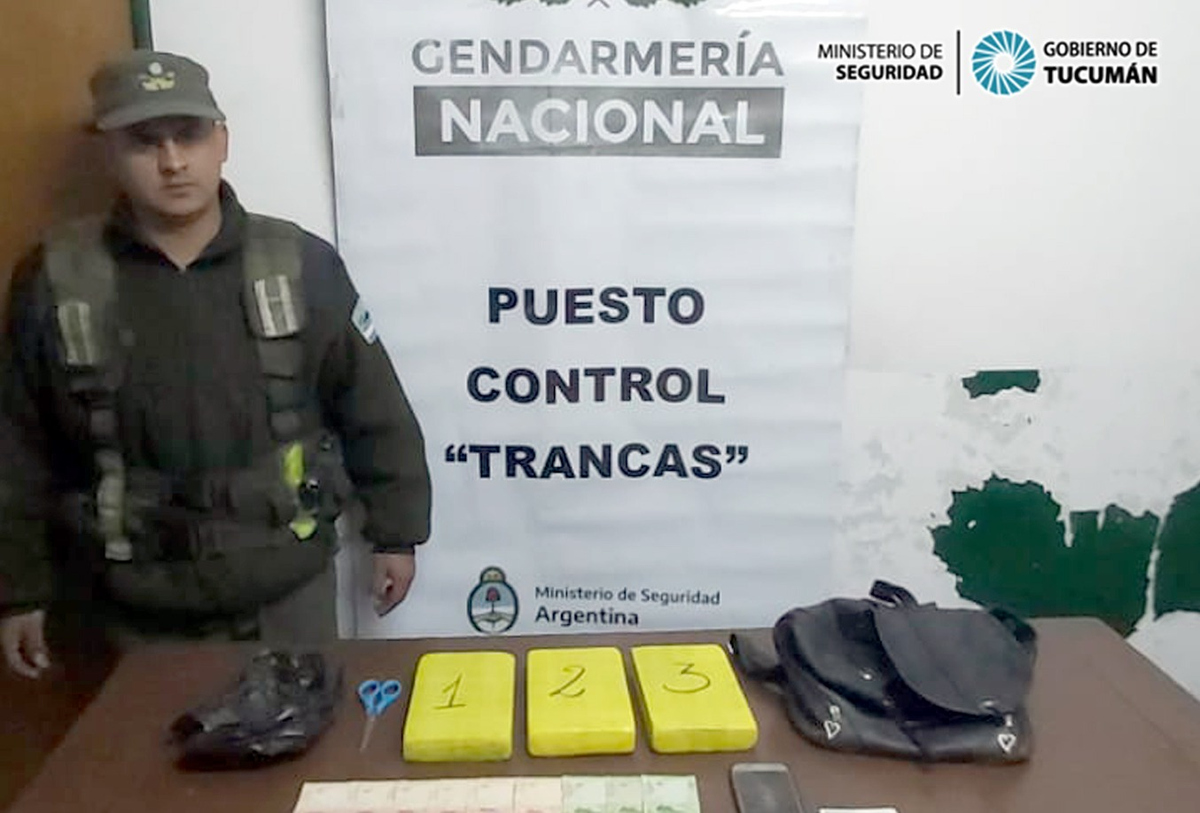 Operativo Lapacho: Secuestran tres kilos de coca&iacute;na y detienen a una mujer en un puesto fronterizo.