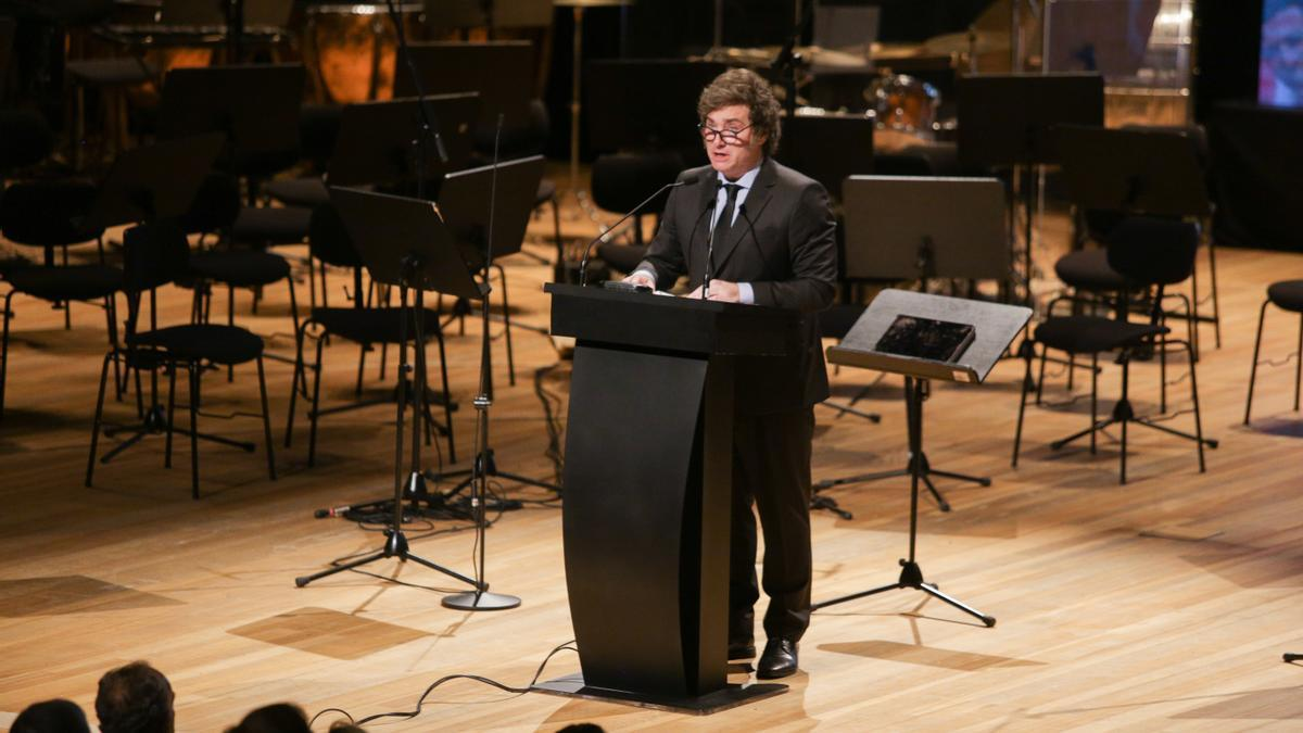Milei lideró la ceremonia por el Día del Holocausto y reafirmó su apoyo a Israel Milei lideró la ceremonia por el Día del Holocausto y reafirmó su apoyo a Israel