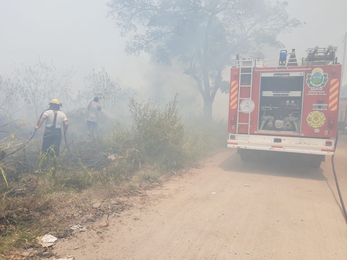 Se reportaron dos incendios en Banda del Río Salí
