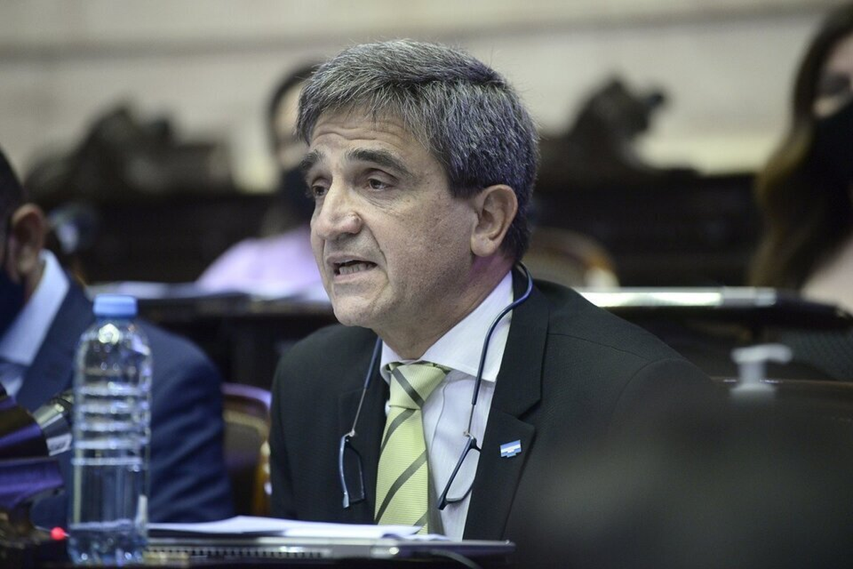 Una parte de la política no se da cuenta lo que expresó la sociedad en la marcha