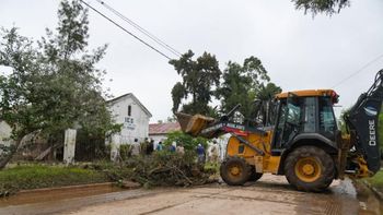La provincia intensifica los trabajos de limpieza y recuperación de escuelas tras el temporal