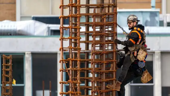 La construcción tuvo una suba interanual del 1,2% en enero