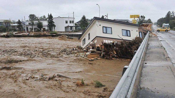 Llegan a 11 los muertos y 21 los desaparecidos por el huracán Lionrock en Japón
