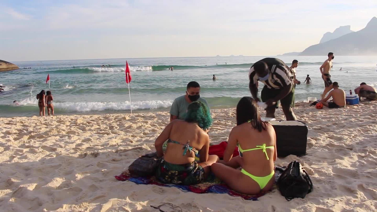 Las playas de Río de Janeiro cobraron vida nuevamente.