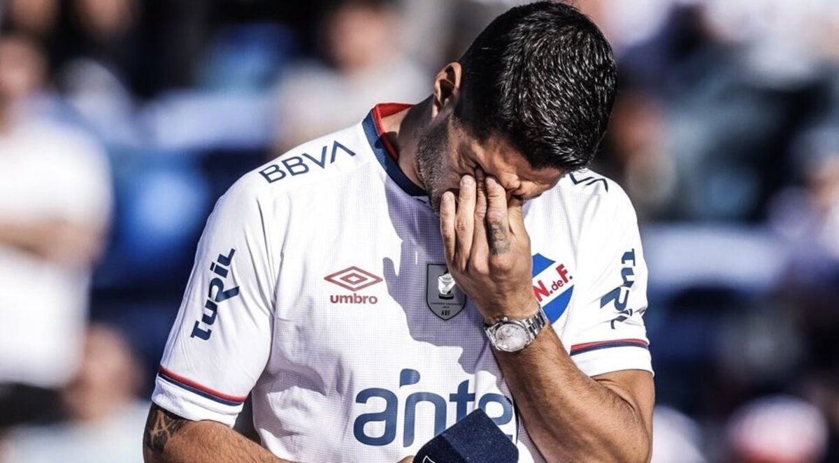 Entre lágrimas, Luis Suárez se despidió de Nacional