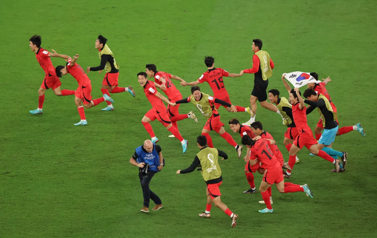 Corea del Sur le ganó a Portugal y se metió en octavos