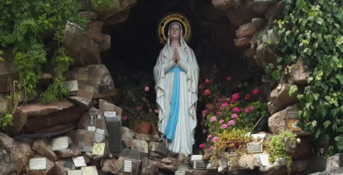 Comienzan las celebraciones de la Virgen de Lourdes