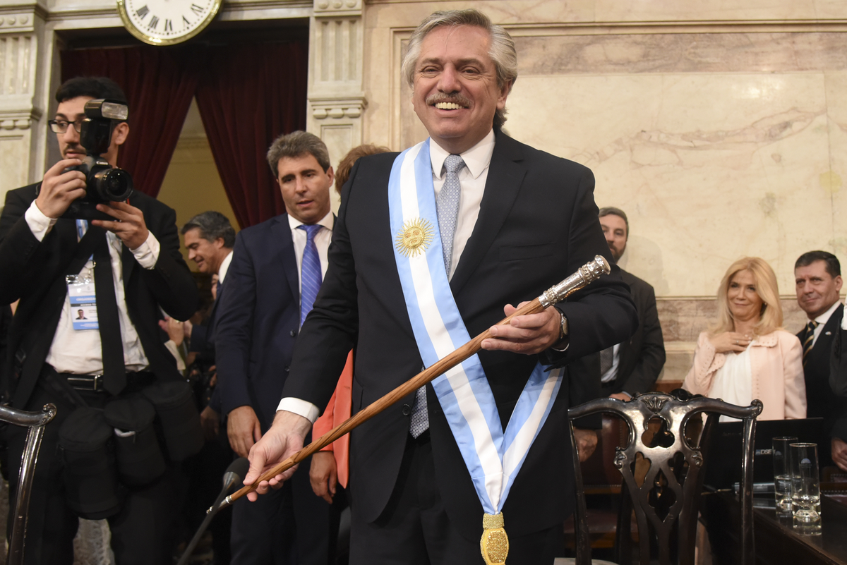 Fernández encabeza un acto por sus tres años de gobierno