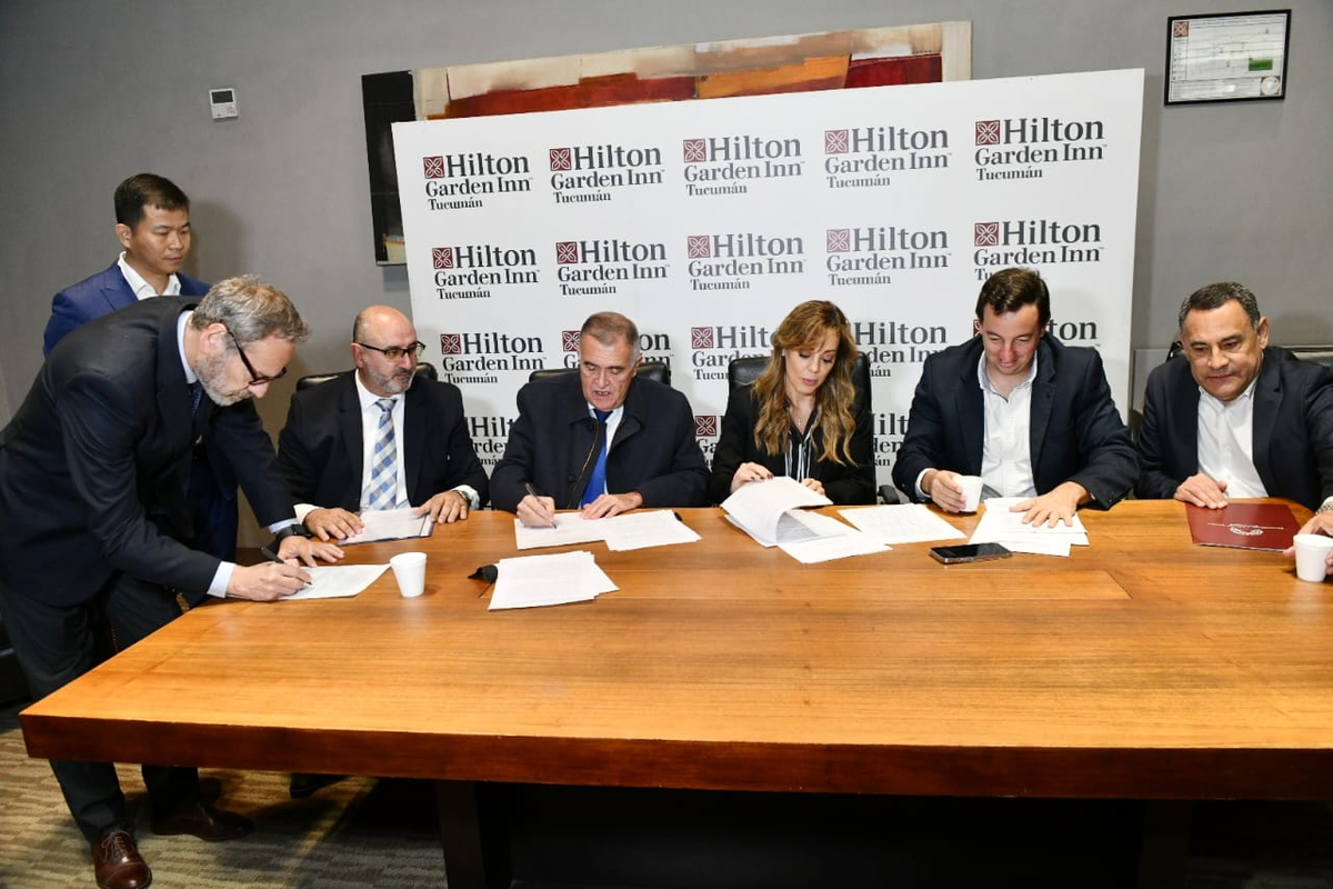 Se firmaron convenios por obras de energía para Tucumán