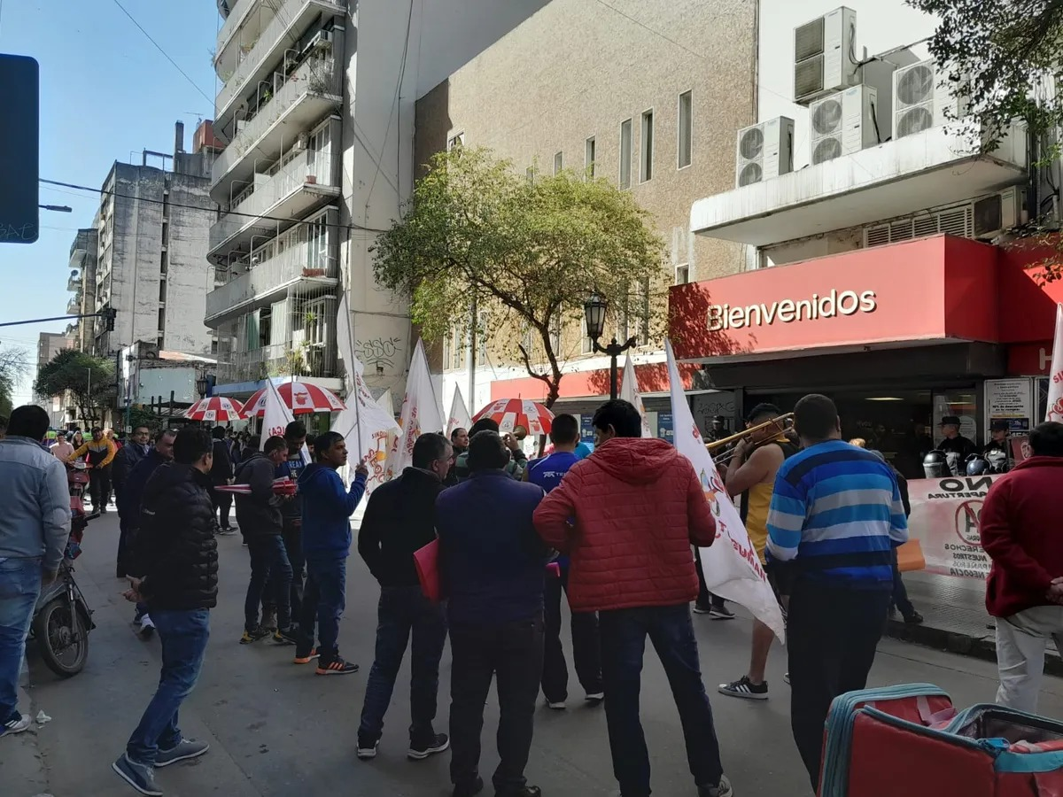Protestas contra Carrefour: Pasamos a un cuarto intermedio