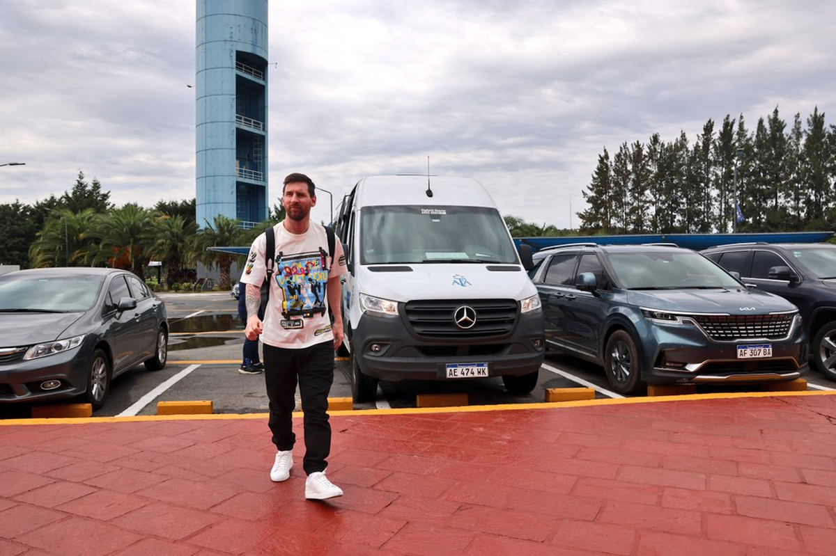 Messi arribó al país y se suma al entrenamiento de hoy