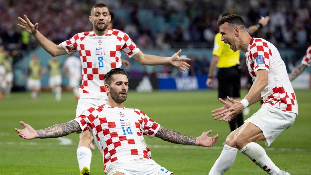 Croacia goleó 4 a 1 a Canadá y lo eliminó del Mundial
