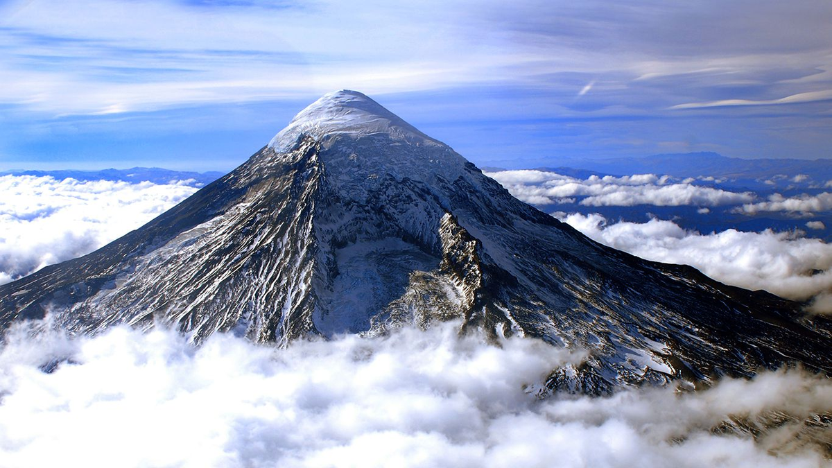 Impiden declarar el volcán Lanín como sitio sagrado mapuche