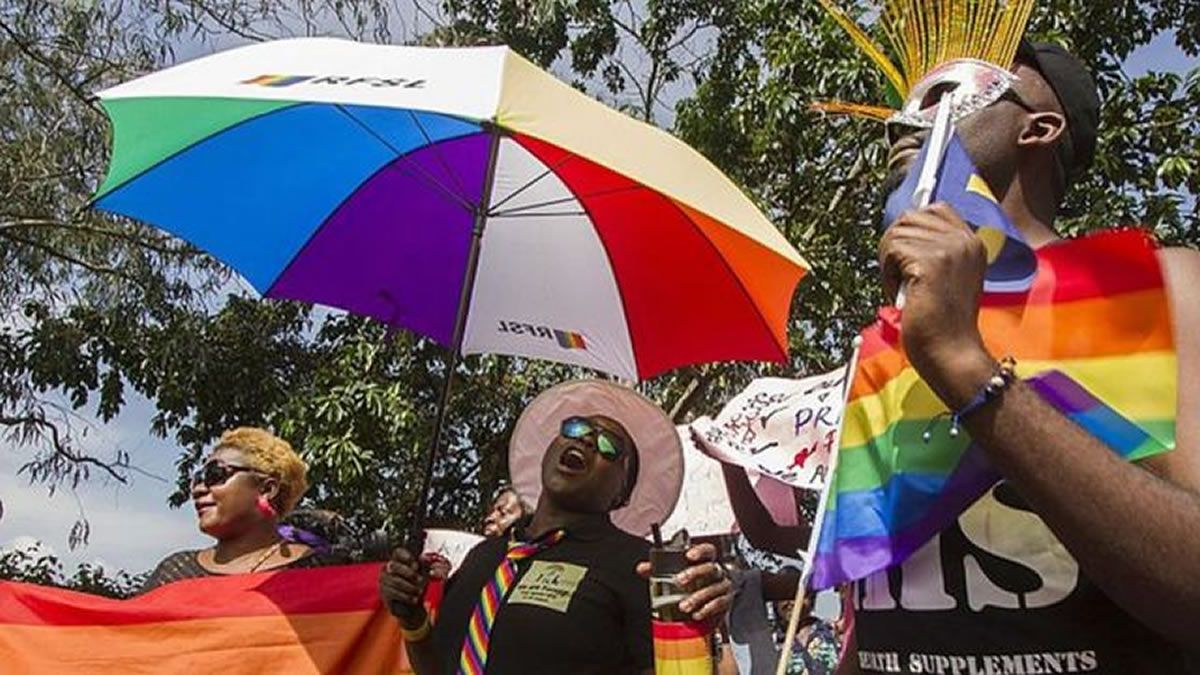 Uganda promulgó una ley que castiga las relaciones homosexuales