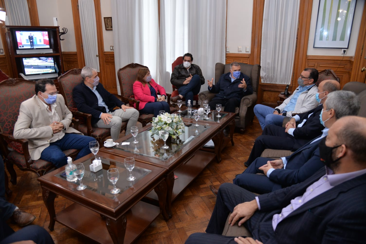 Representantes de la SAT y EDET se reunieron con Osvaldo Jaldo.