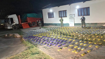 Gendarmería incautó más de 400 kilos de cocaína en Salta