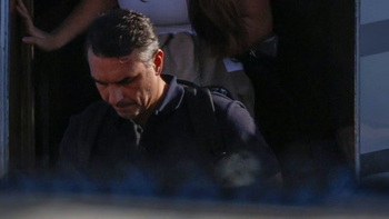 Flávio Bolsonaro aterrizó en EEUU tras la fuga desde Argentina