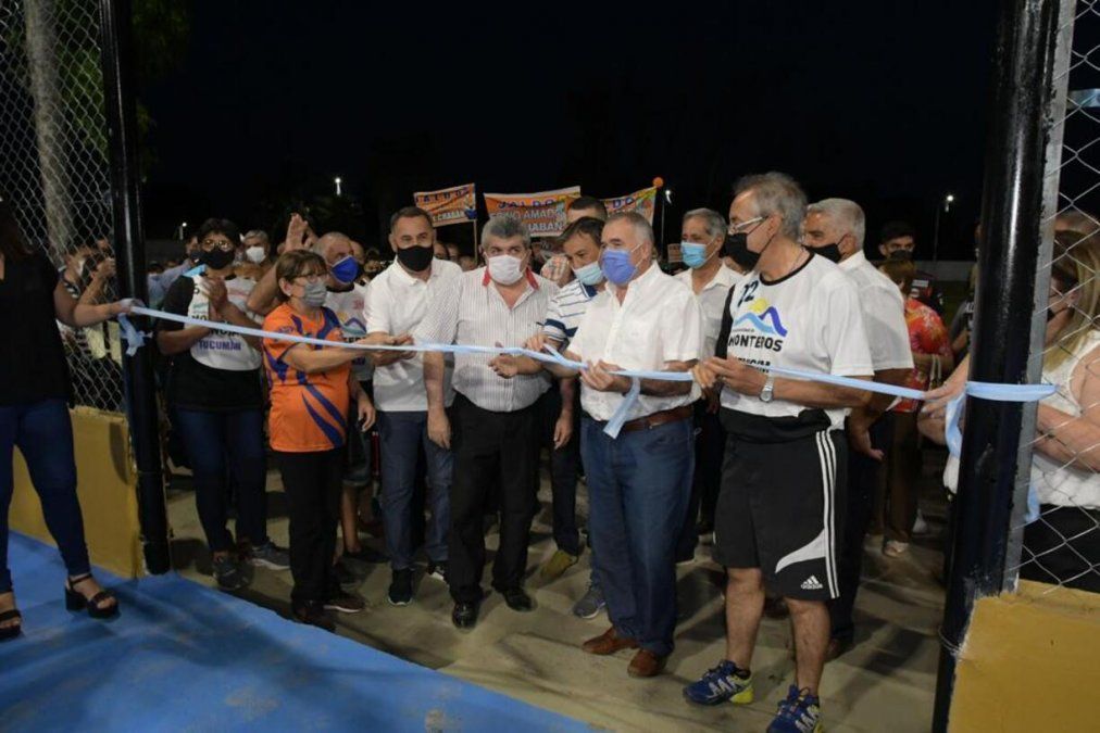 Osvaldo Jaldo inauguró espacios deportivos en Monteros