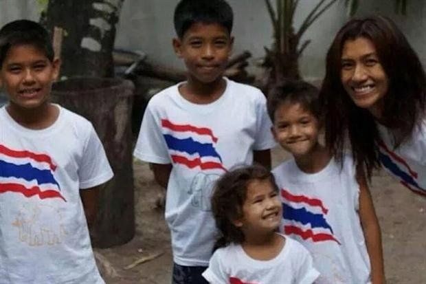 Una ex modelo presa en Tailanda por tráfico de cocaína pudo ver a sus hijos gracias a Messi