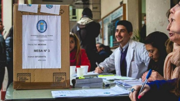 El nuevo estatuto debuta en las elecciones de la UNT