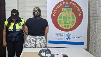 Secuestran un equivalente a 2400 dosis de cocaína y detienen a una mujer