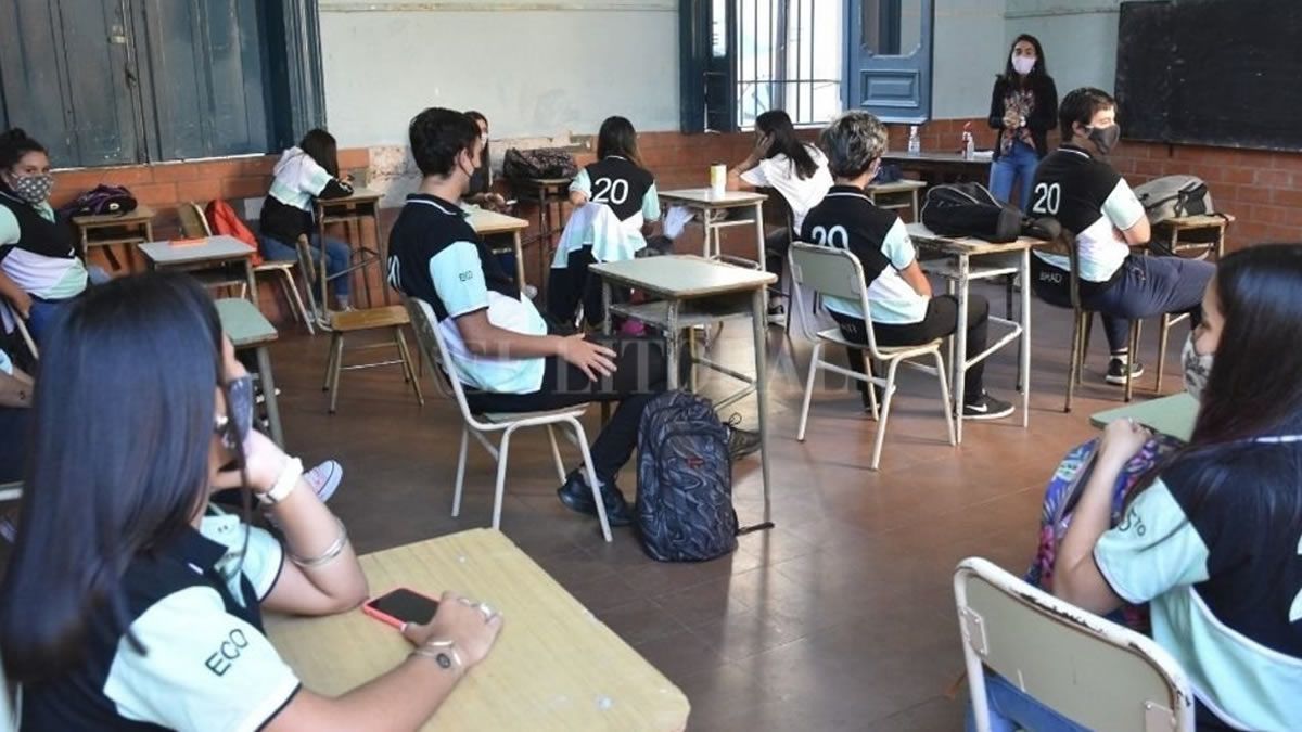 Santa Fe: Proponen que los alumnos no repitan el año de forma definitiva