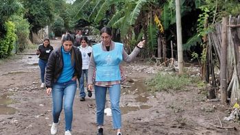 Tras el temporal, asisten a damnificados en Santa Ana