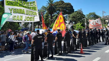 Organizaciones sociales y sectores sindicales marcharon en Tucumán