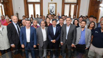 La UGE firmó con el Gobierno una nueva recomposición salarial para estatales