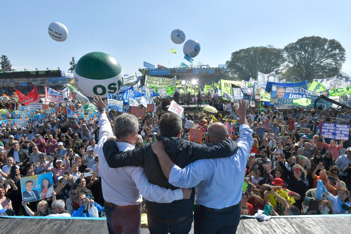 Massa relanzó la campaña con un acto en Tucumán